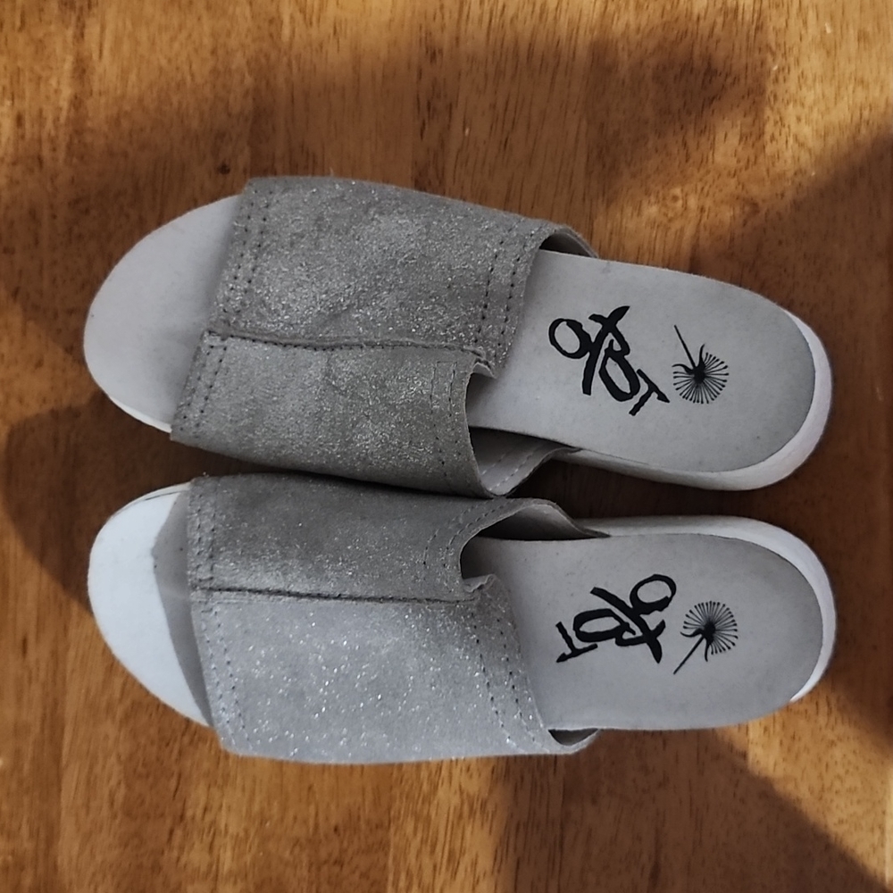 OTBT shoes